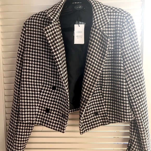 Houndstooth Crop Blazer - Picture 2 of 5